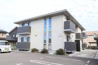 スリーナインの外観