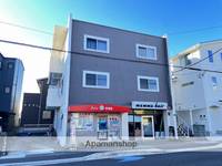 市川ビルの外観