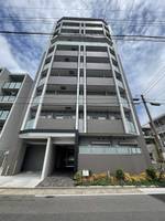 コートバスクの外観