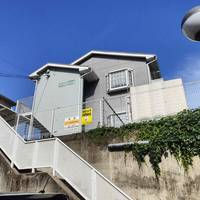 愛知県名古屋市千種区桜が丘の賃貸アパートの外観