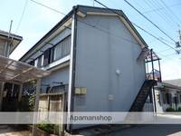 シャトレコートⅣの外観