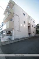 山金ハイツの外観