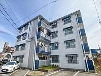 蟹江マンション202号室の外観