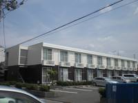 レオパレス新川203の外観
