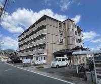 ベネッセ桂川502の外観
