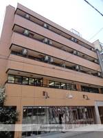 オレンジコート西心斎橋の外観