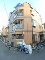 クワイエット四條畷の外観