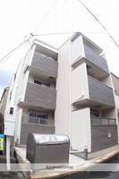 クリエオーレ忍ケ丘の外観