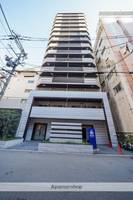 ファーストフィオーレ東梅田の外観