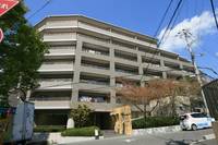 パーク・ハイム池田ヒルズガーデンの外観