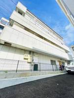 城北・船江マンションの外観