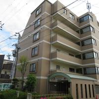 ラシュレ・ウエスト六甲の外観