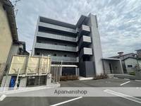 クローバー英賀保駅前の外観