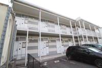 レオパレスコスモ京山の外観