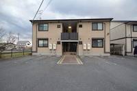 シャルマン笹沖 B棟の外観