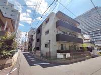 ウィング A棟の外観