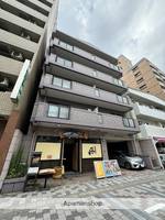 ファミーユ倉田の外観