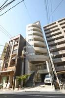 ラトゥールイノウエの外観