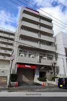 ホワイトシャトーの外観