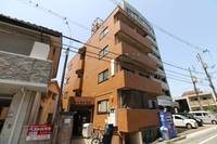 サーブハウス301号室の外観