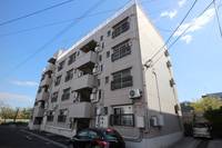 共立ハイツの外観