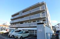 ガーデンパレス山手の外観