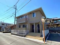 ファミール市原の外観