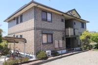 グランドールシャトー B棟の外観