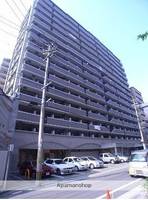 エステート・モア・シャトー薬院の外観