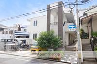 ラクシア天神南の外観