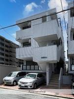 ホルンハイツ西新302の外観