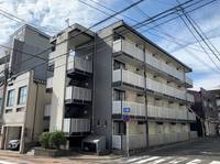 レオパレスHOPE京坪204の外観