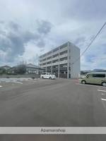 大分県由布市挾間町下市の賃貸マンションの外観