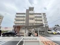 ヒカオオリエントマンション南館の外観