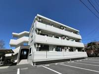 クレセントの外観