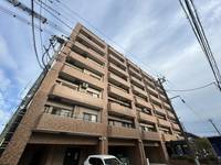 ライオンズマンション福田町の外観