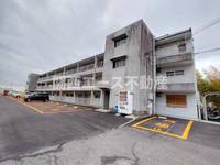 メゾン忍ヶ丘の外観