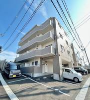 エルフ台原の外観