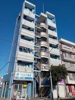 ブルースカイタワーの外観