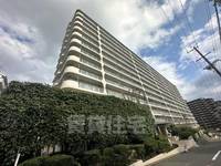 日商岩井緑地公園マンションの外観