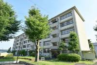 UR藤山台の外観