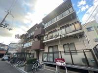 カーサ南中振の外観