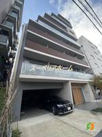 ロイジェント上野桜木の外観