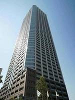 富久クロスコンフォートタワーの外観