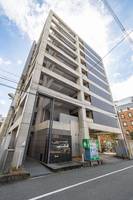 リバーサイド新大阪の外観