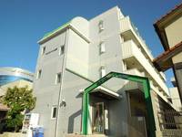 サンスイート神戸の外観