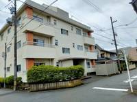 プレジール大宮の外観