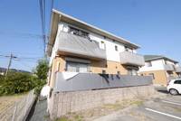 メゾンアンリシール A棟の外観