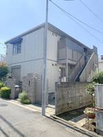 アゼリアハイムの外観