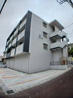 エテルナの外観